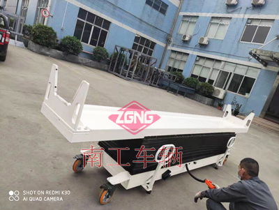1675302946269649.jpg 机器人用半自动电动举升工具拖车1I.jpg