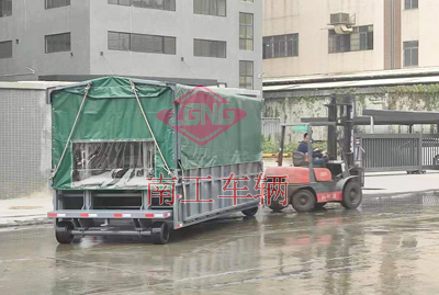 1684572155220522.jpg 升降雨篷安博官方网页版-安博(中国)6I.jpg