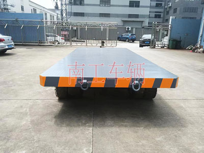 1689648376306481.jpg 25吨重型工业安博官方网页版-安博(中国)全挂式牵引拖车底盘带牵引环1I.jpg