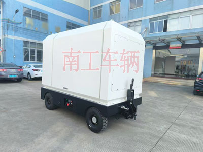 1725948955879166.jpg 2吨电动安博官方网页版-安博(中国) 飞翼箱式工具拖车2I.jpg