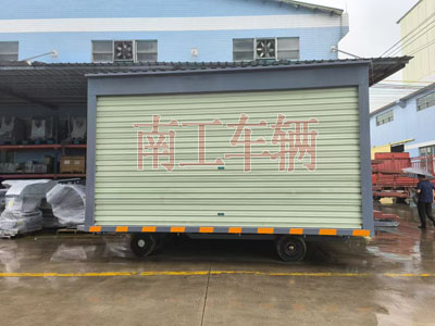 1726297989905225.jpg 10吨箱式安博官方网页版-安博(中国)两侧带卷帘门3I.jpg