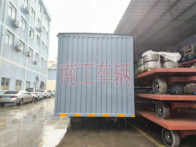 1726298016294076.jpg 10吨箱式安博官方网页版-安博(中国)两侧带卷帘门4I.jpg