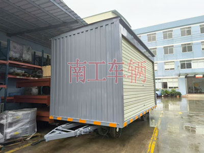 1726298022619163.jpg 10吨箱式安博官方网页版-安博(中国)两侧带卷帘门I.jpg