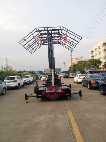 1769071827582616.jpg LED广告拖车1I.jpg
